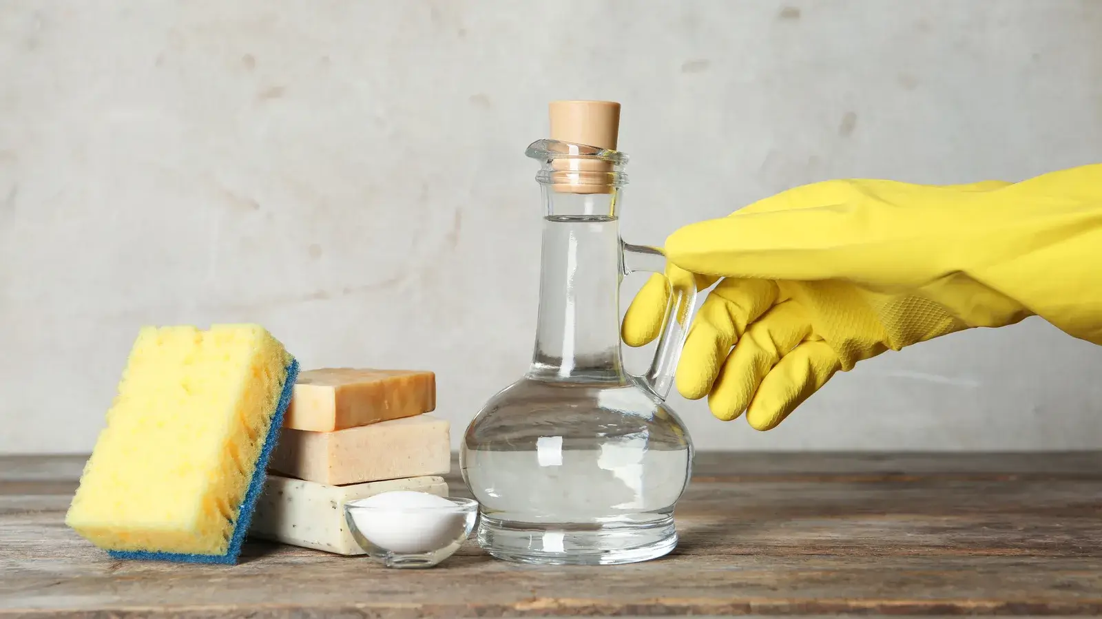 Read more about the article Reasons you Should Always Have Vinegar at Home